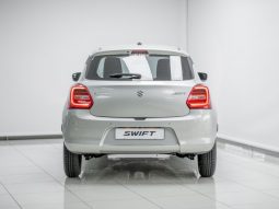 
										2024 Suzuki Swift 1.2 GL AMT full									