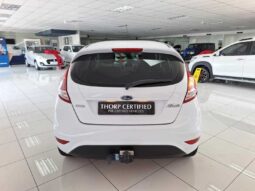 
										2017 Ford Fiesta 5-door 1.0T Trend full									