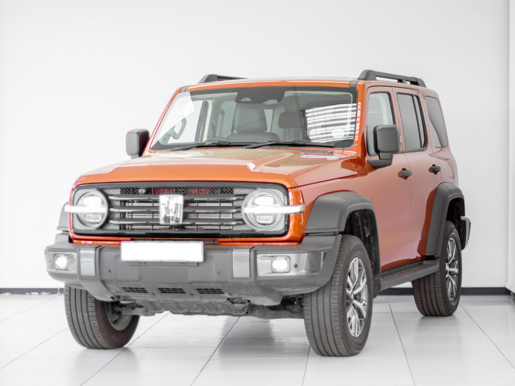 2025 GWM Tank 300 2.0T HEV 9HAT 4X4 Super Luxury